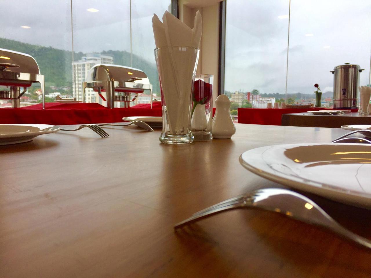 Hotel Lavista 타웅지 외부 사진
